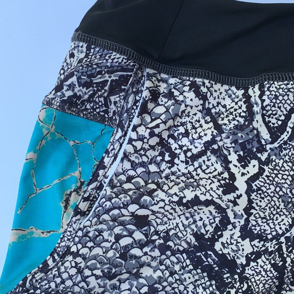 Crazy Train Snake charmer shorts - Picture 4 of 5